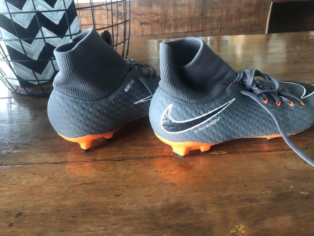 NIKE Hypervenom Football Shoes KIDS Men s Fashion Footwear