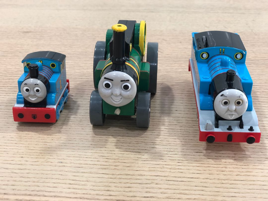 Thomas Train with free plastic Thomas and friends trains, Hobbies ...