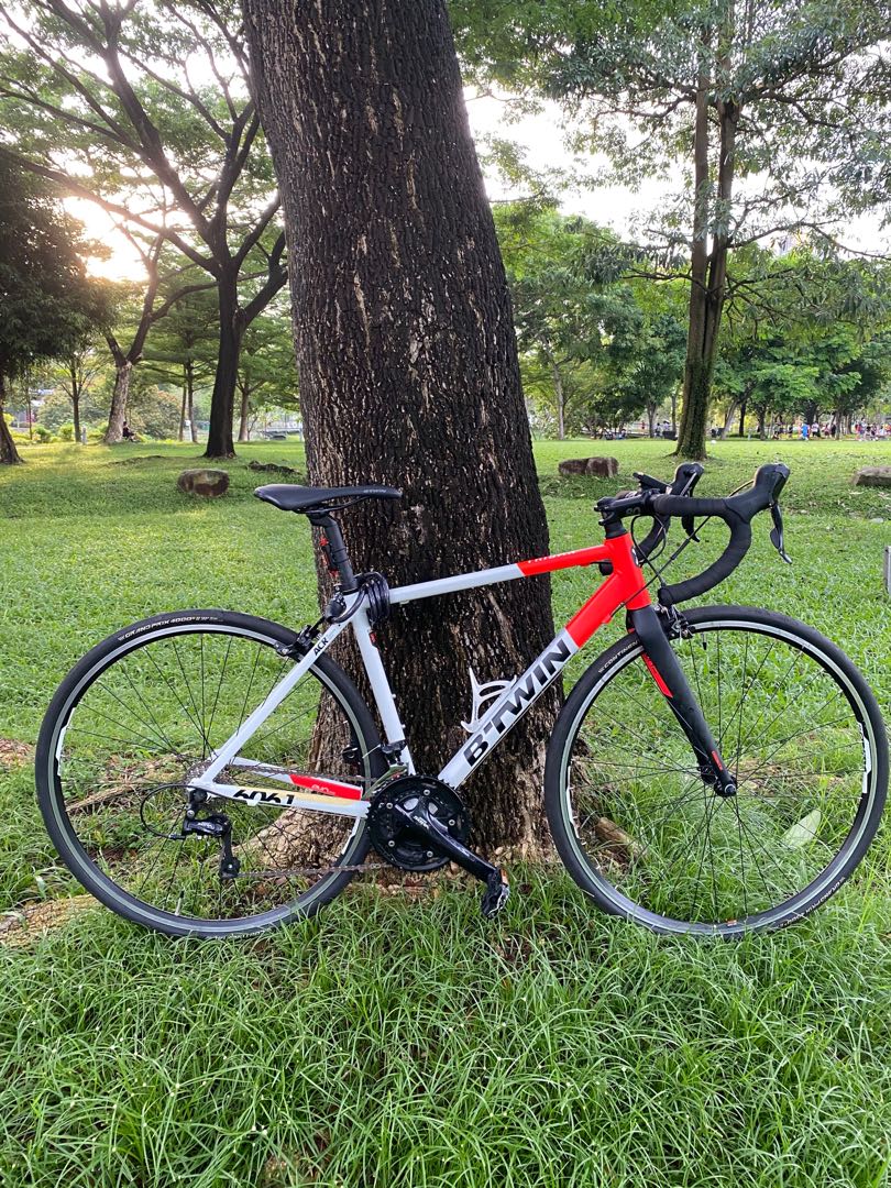 btwin triban 520 road bike