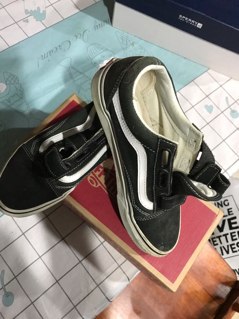 Vans black shoes, Women's Fashion, Footwear, Shoe inserts on Carousell