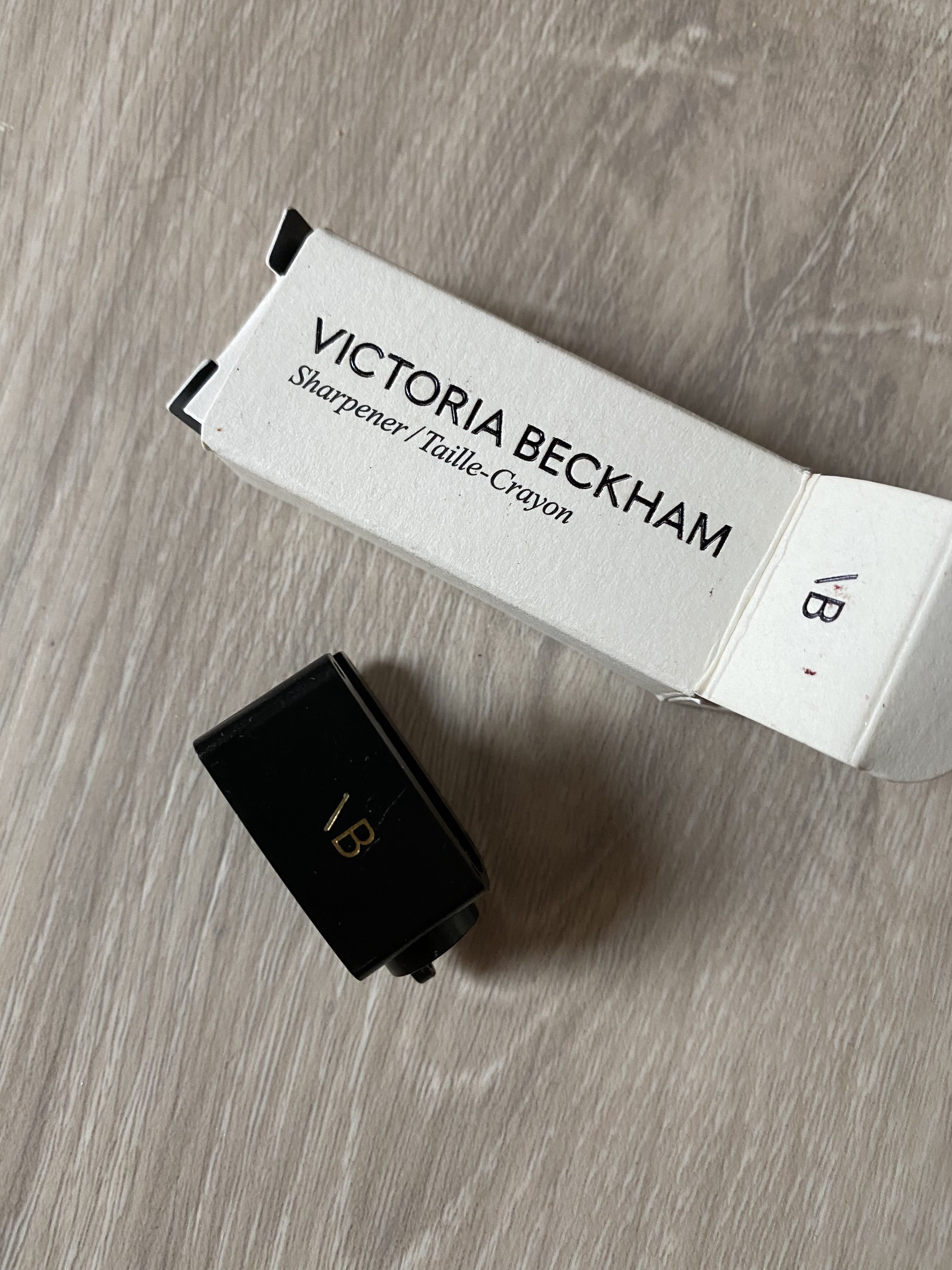 Victoria Beckham Lip Liner Sharpener, Beauty & Personal Care, Face