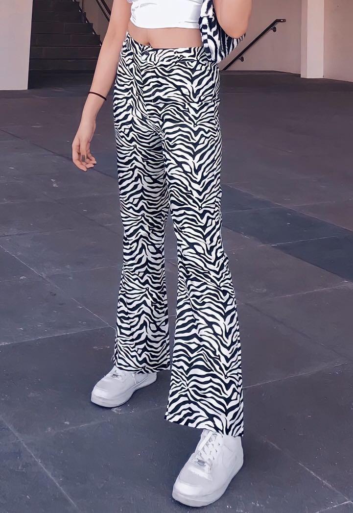 Y2K zebra design flare pants | kensysgas.com