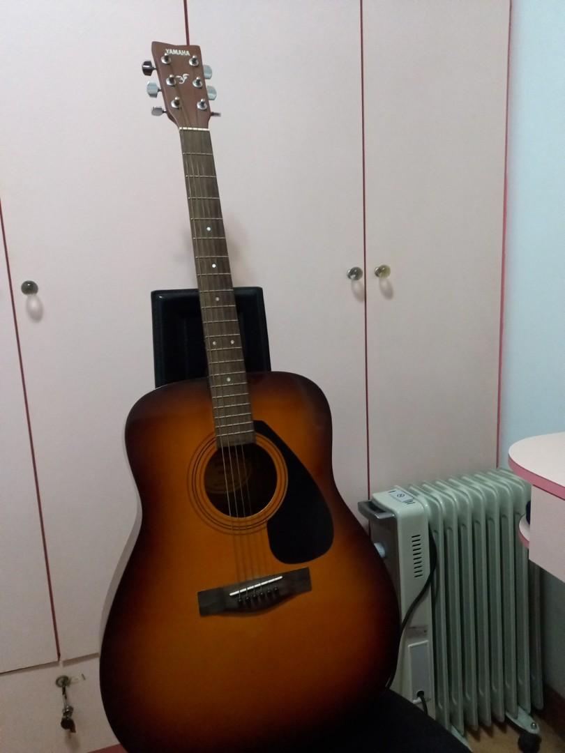 Yamaha雅馬哈 F310 Acoustic Guitar原聲吉他 （分類：樂器）位於 Hong Kong。 由 calciumhydroxide 提交（商品編號 1120958301，圖片 1）。簡介： 良好條件! 我的第一把吉他 家裡空間不夠, 所以我必須賣掉 :) 如果您有任何問題，請給我留言。