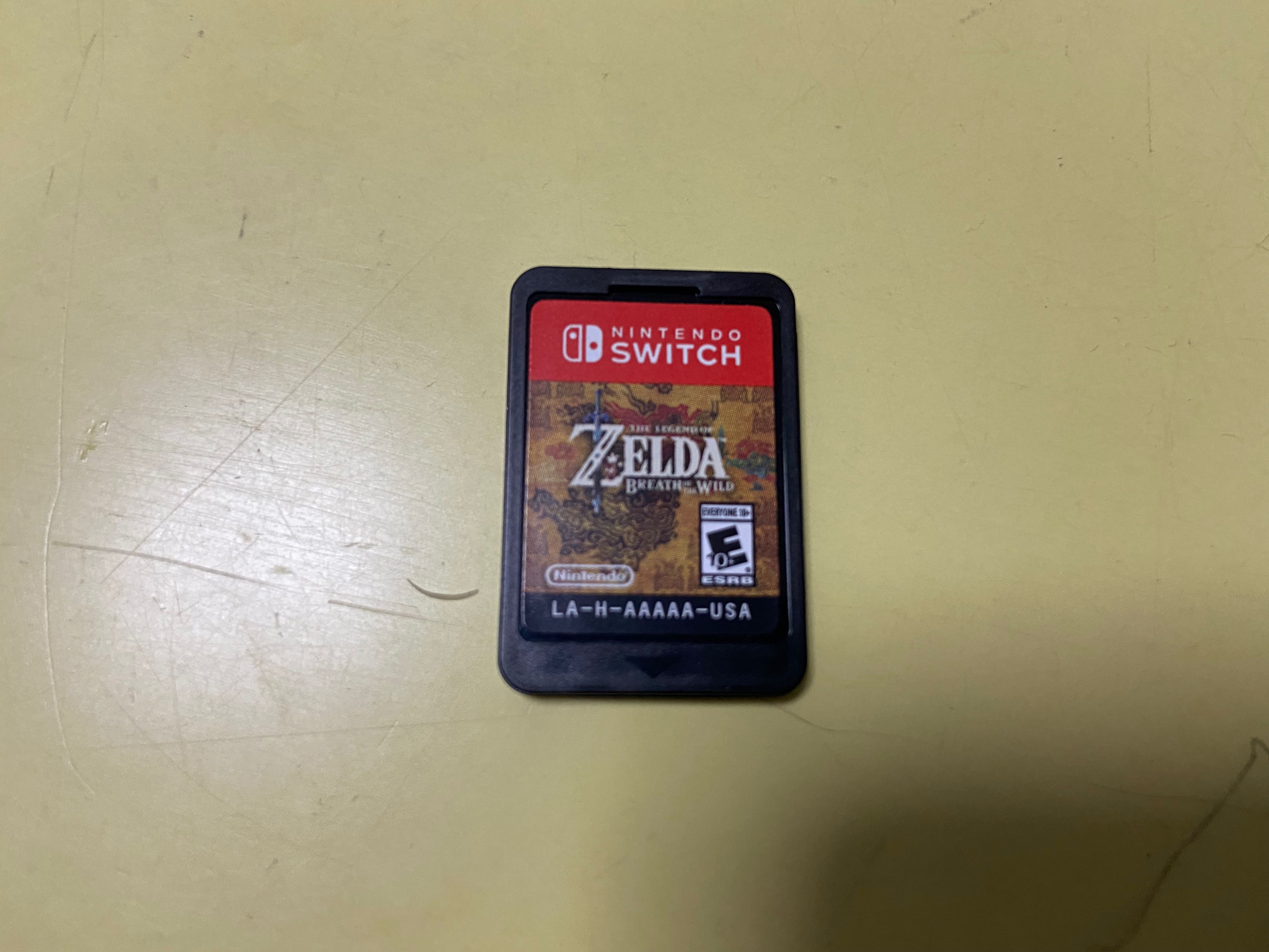 [Pre-owned, no box] Legend of Zelda BOTW physical card, Video Gaming