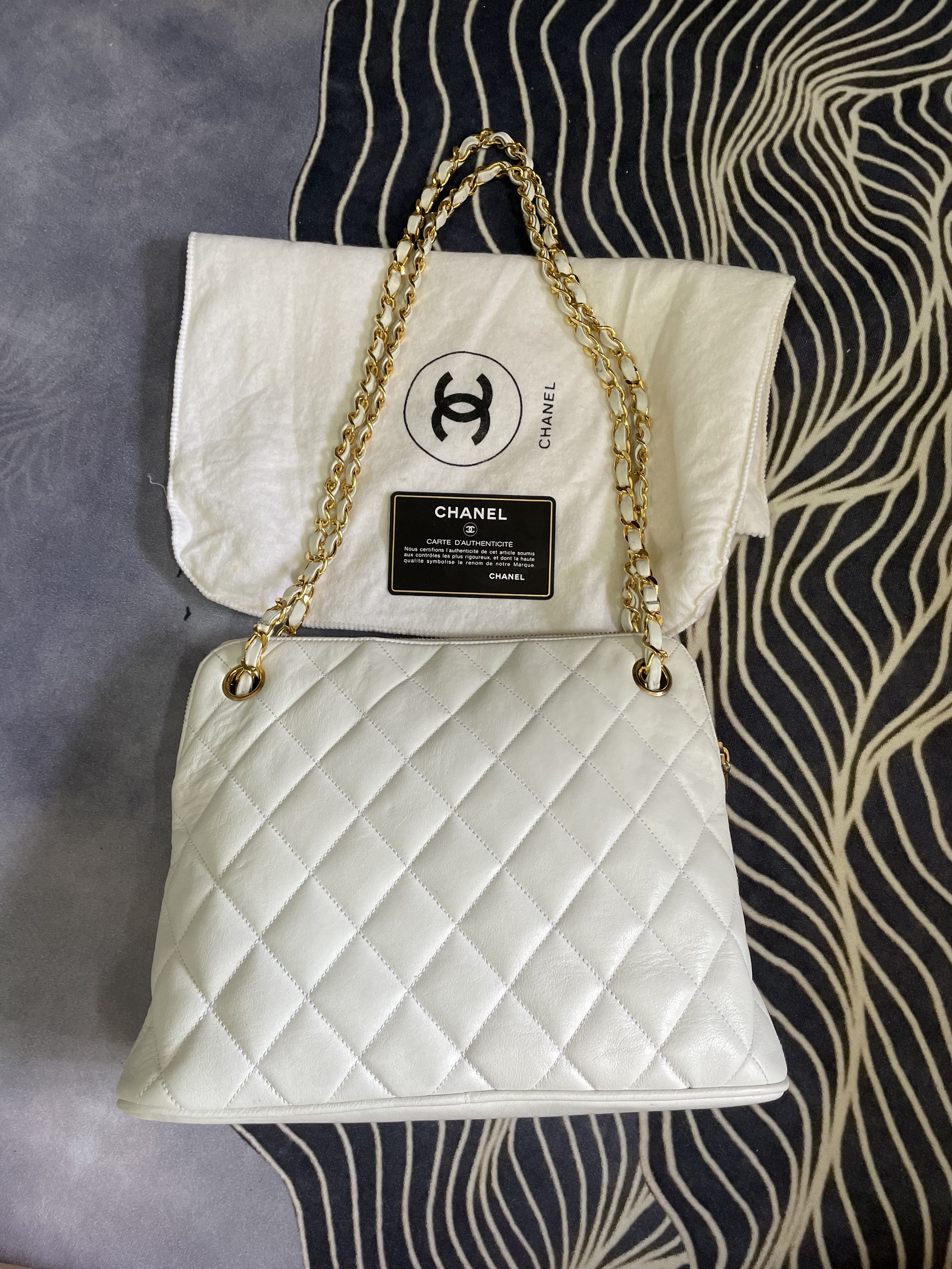 1980s vintage Chanel white lambskin shoulder bag, Luxury, Bags