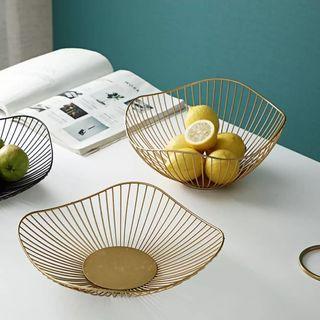 2pcs Nordic Style Gold Iron Wire Fruit Basket Snack Fruit Tray Fruit Basket Drain Tray
