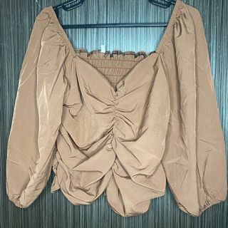 (Category: ) located in . Submitted by ninxbae (Listing ID 1121117159, Image 1). Description: .