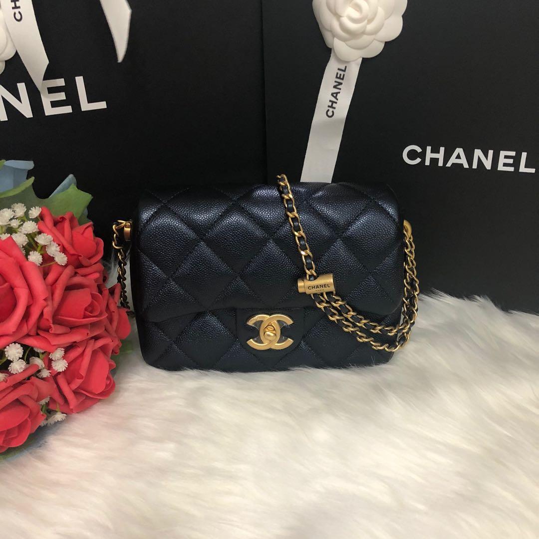 ❤️SOLD❤️🦄🖤 Chanel 21K Mini Flap Iridescent Black Caviar