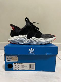 (Category: ) located in . Submitted by __legitsneakerhead__ (Listing ID 1121161234, Image 1). Description: .