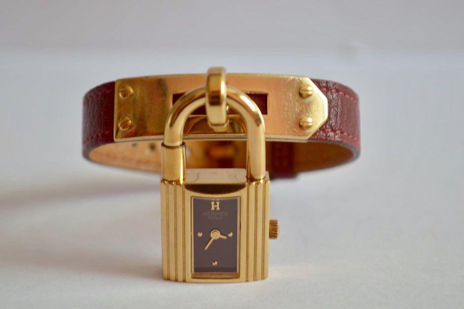 Authentic hermes (Category: Luxury Watches) located in Manila. Submitted by chloe_luxuries (Listing ID 1121027316, Image 1). Description: Guaranteed original hermes kelly watch Still in excellent working condition No more inclusion watch only Pm for more details.