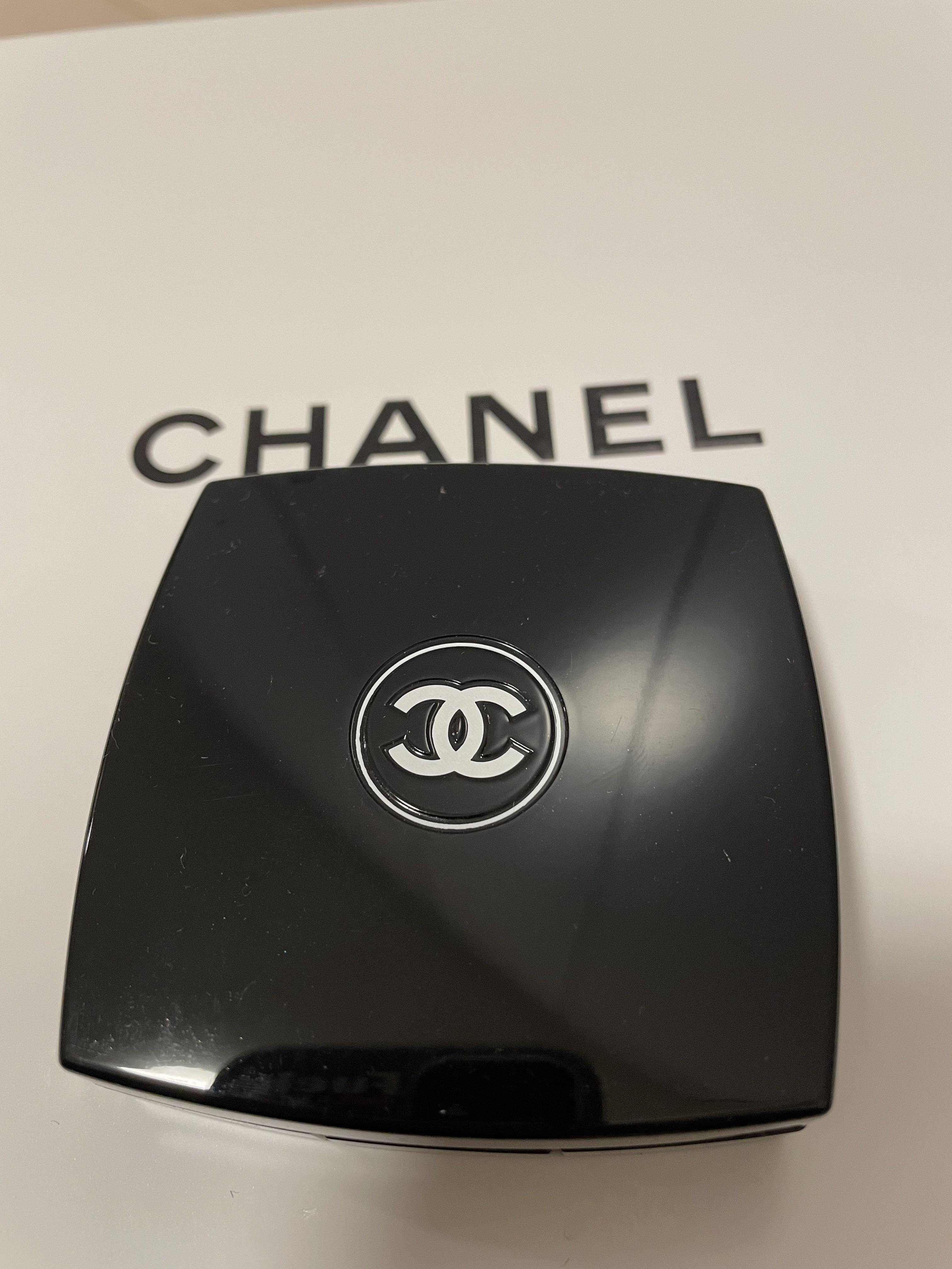 Chanel* Joues contraste Powder Blush in ROSE PETILLANT (330), 美容＆化妝品 ...