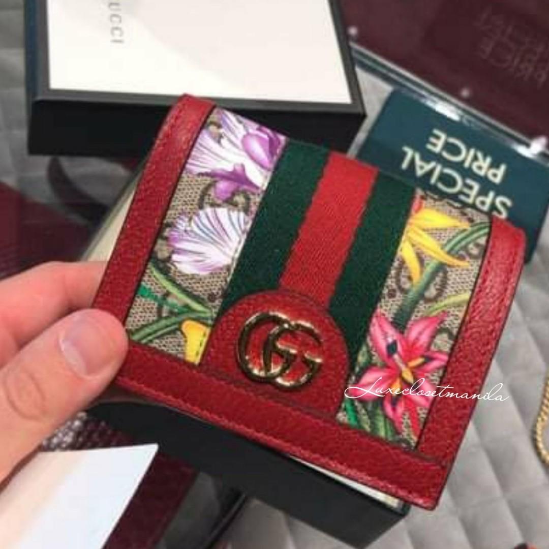 Gucci bee Long wallet, Luxury, Bags & Wallets on Carousell