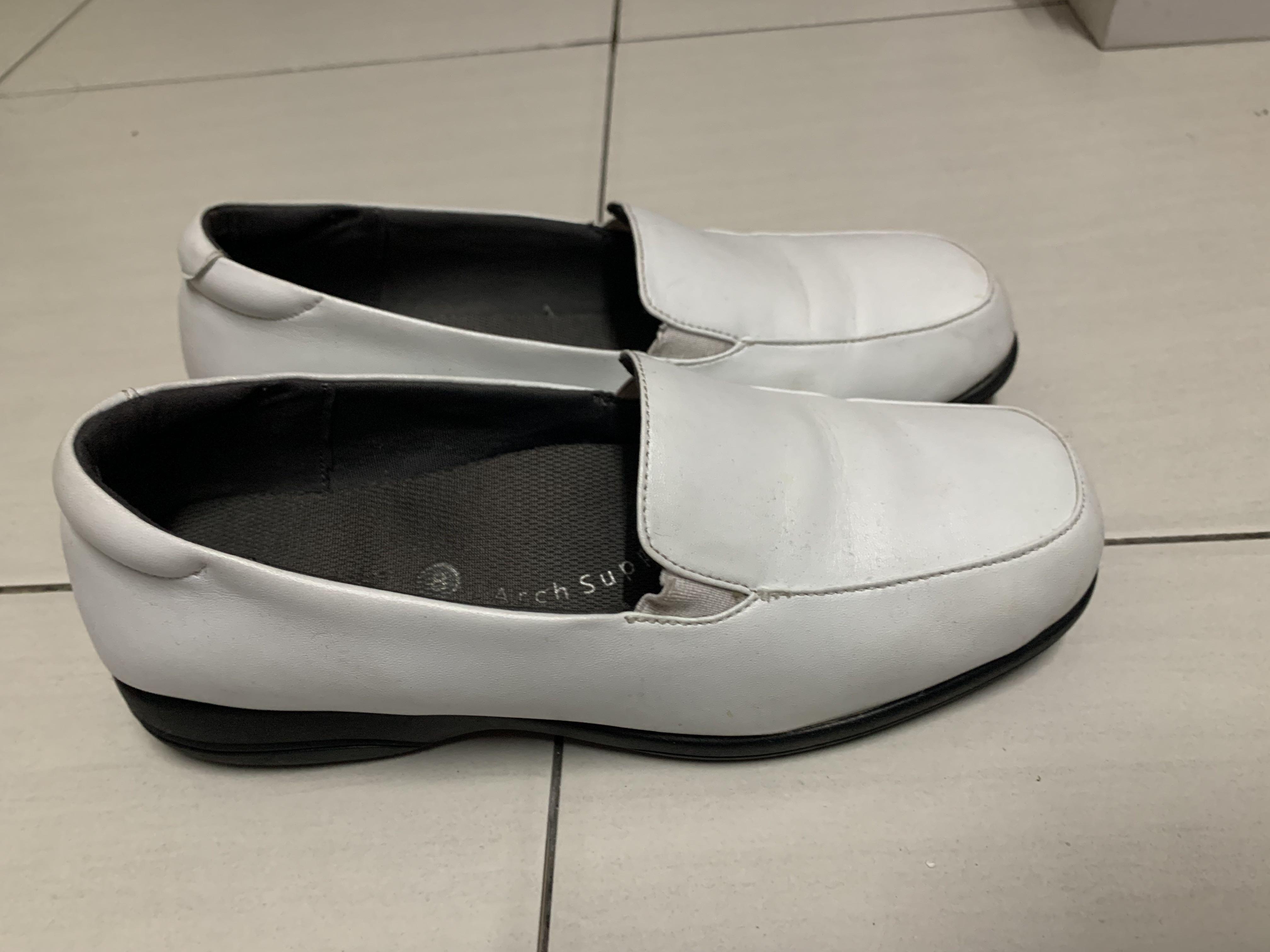Kasut nurse sales