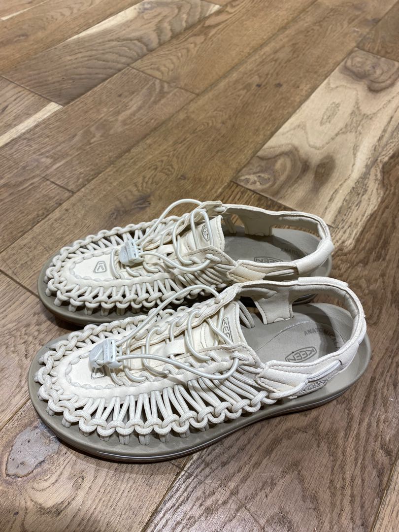Keen shop white sandals