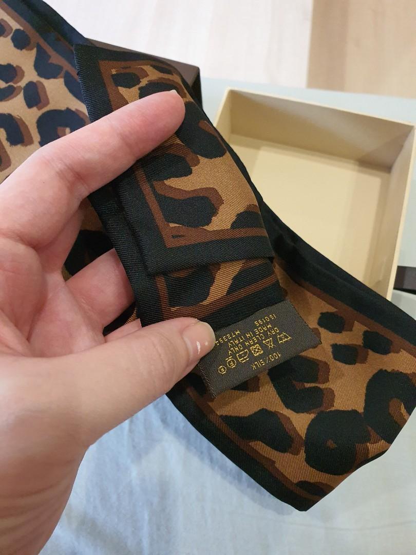 Authentic LOUIS VUITTON Bandeau Leopard Silk 100% Scarf Brown