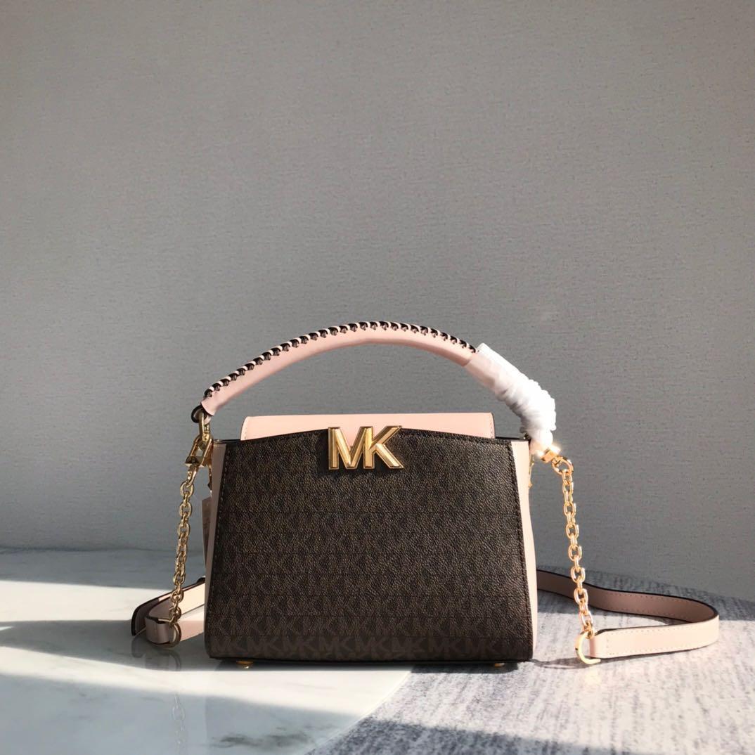 Michael Kors Karlie Small Crossbody Bag, Women's Fashion, Bags & Wallets,  Purses & Pouches on Carousell