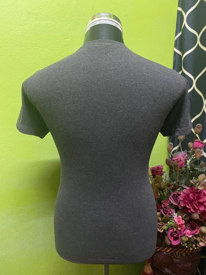 MICKEY (Category: Tshirts & Polo Shirts) located in Kota Bharu. Submitted by bradikbundle (Listing ID 1121165626, Image 3). Description: MICKEY T-SHIRT FOR SALE . • PIT 20/26.5 . TAG SIZE M . • TAG DISNEY . • MADE IN HAITI . • MATERIALS 60COTTON 40 POLY . • TIADA TULANG TEPI . • JAHIT DOUBLE ATAS BAWAH . • PRINT SERAP . • CONDITION OVERALL BAJU 9.8/10 LIKE NEW . • HARGA RM45 . POSTAGE DFOD ON BUYER . • TERIMA KASIH SAHABAT & CAROUSELL 😘.