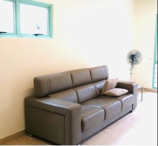 (Category: ) located in . Submitted by crtreefrog (Listing ID 1120994940, Image 1). Description: .