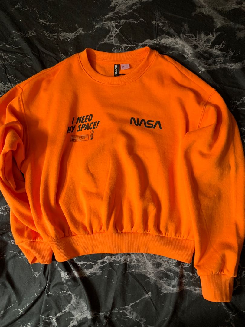 NASA H M PULL OVER Women s Fashion Tops Longsleeves on Carousell