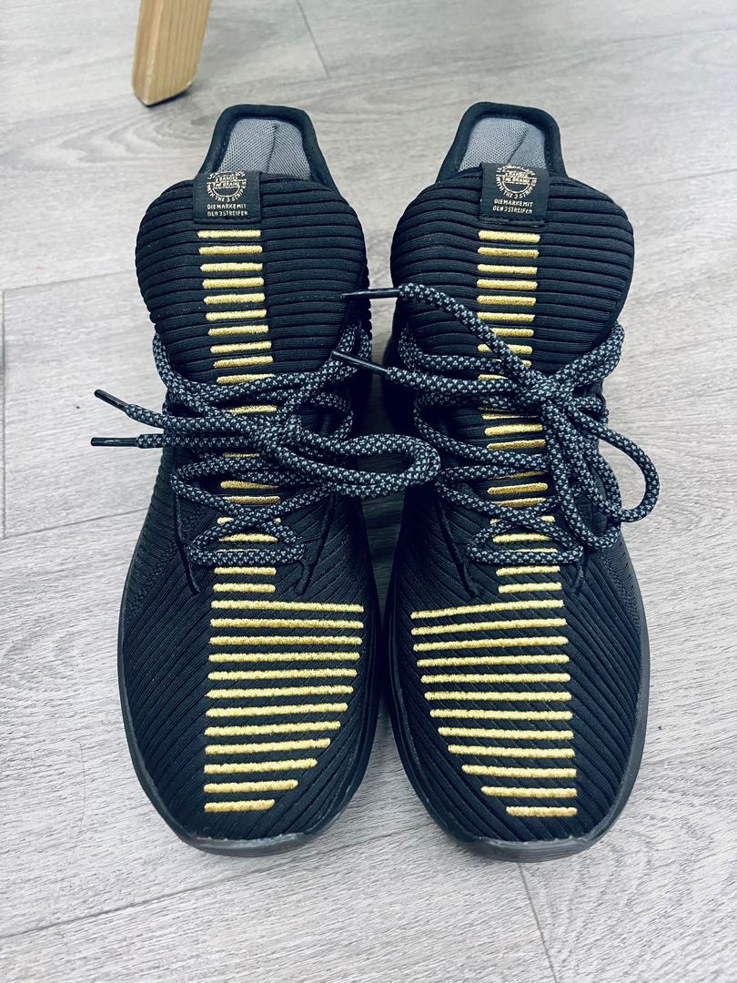 Derrick rose 9 shop black and gold