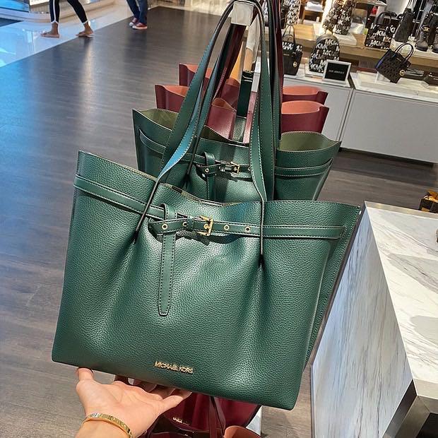 Michael Kors Emilia Large Tote, Luxury, Bags & Wallets on Carousell