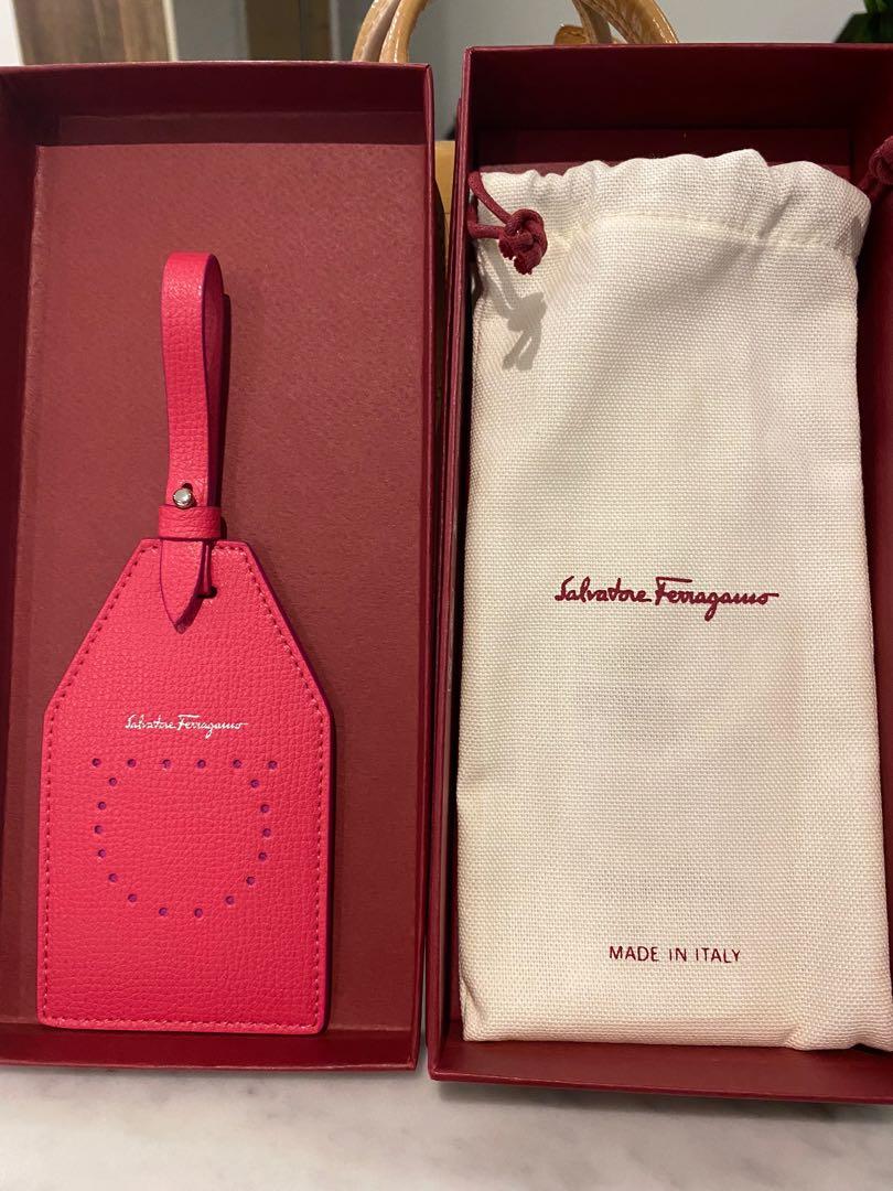 ferragamo luggage tag