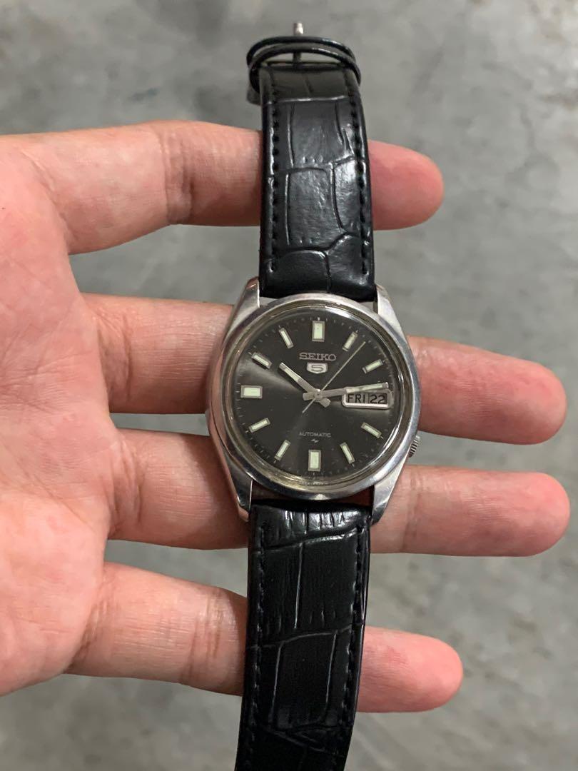 Seiko 5 Sunburst Black Men s Fashion Watches Accessories