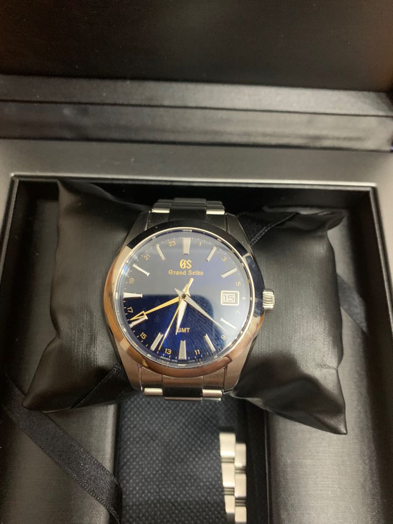 Seiko Grand Seiko Heritage Quarz 50th Anniversary GMT SBGN009, Luxury,  Watches on Carousell