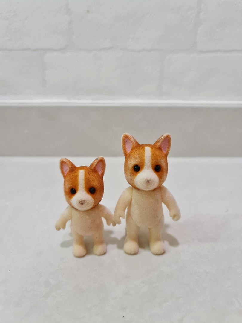Sylvanian corgi family 2025
