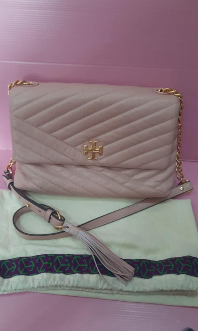 VGC - TORY BURCH KIRA CHEVRON SHOULDER BAG PINKMOON, Barang Mewah, Tas &  Dompet di Carousell