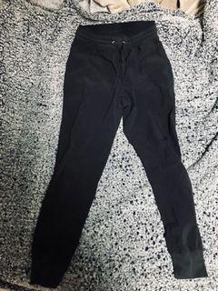 Uniqlo black baggies