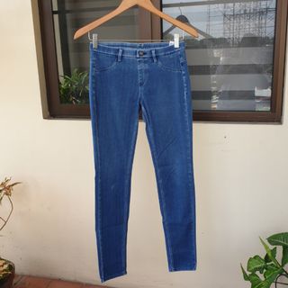 (Category: ) located in . Submitted by rebag_ph (Listing ID 1121012839, Image 1). Description: .