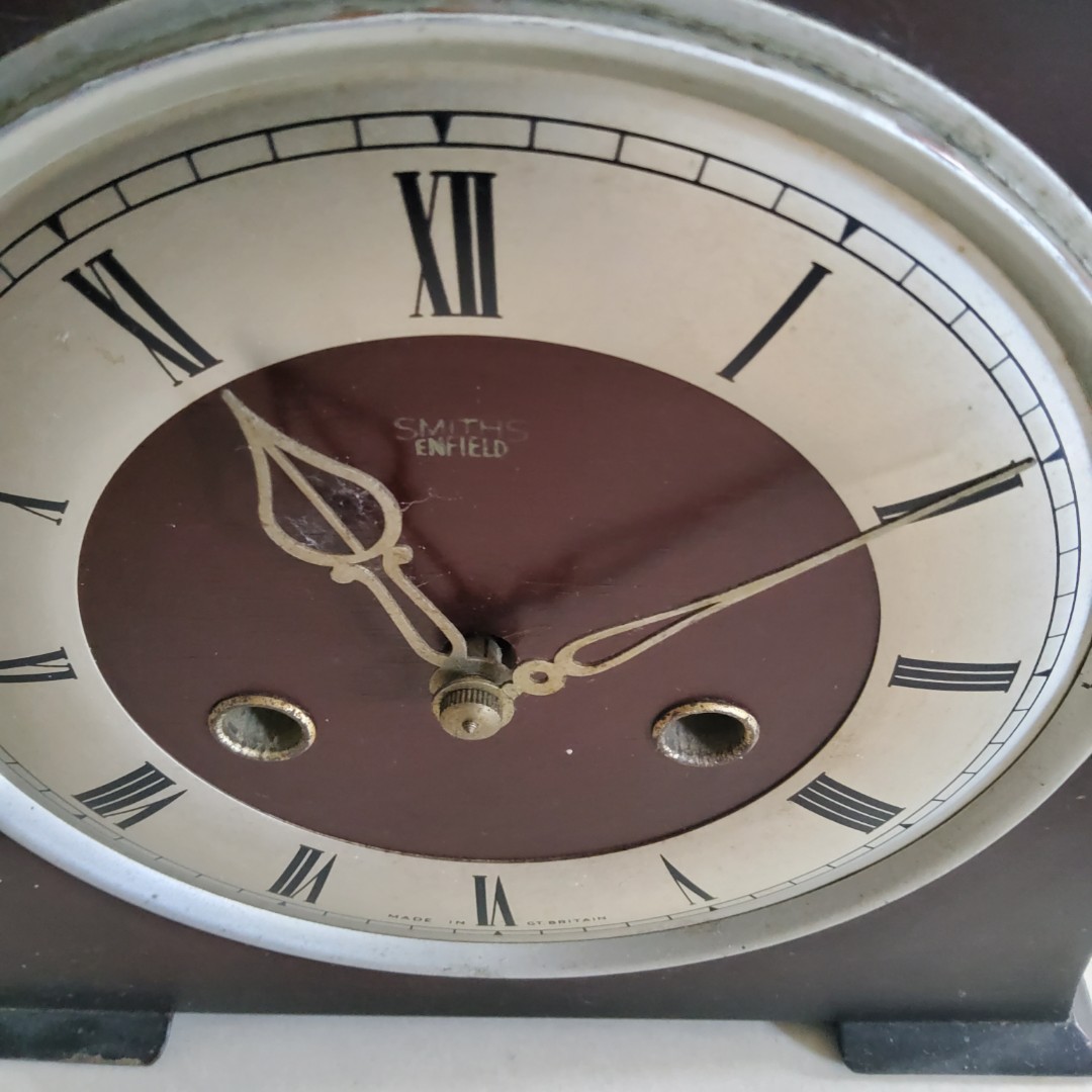 VINTAGE SMITHS ENFIELD TABLETOP PENDULUM CLOCK. MADE IN ENGLAND