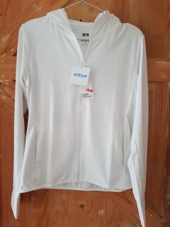 (Kategori: ) berada di . Dikirim oleh decluttereno (ID iklan 1121028619, Gambar 1). Deskripsi: .
