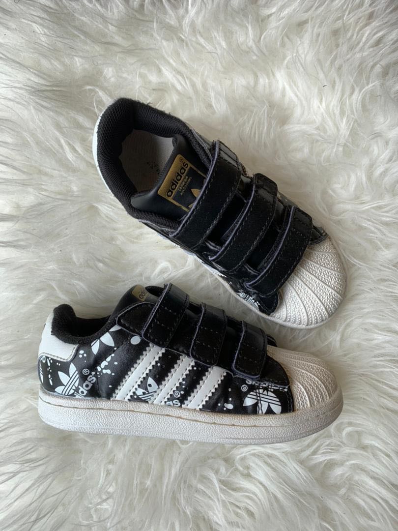 Superstar size on sale 17