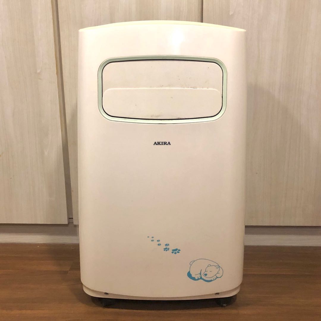 AKIRA 9000 BTU PORTABLE AIRCON, TV 