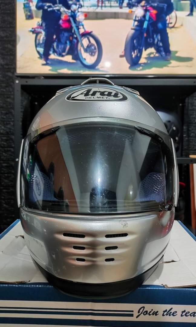 Arai super rapide large helmet Men s Fashion Activewear on Carousell