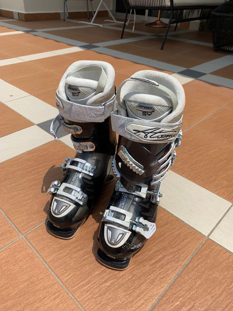 Buy used on sale ski boots
