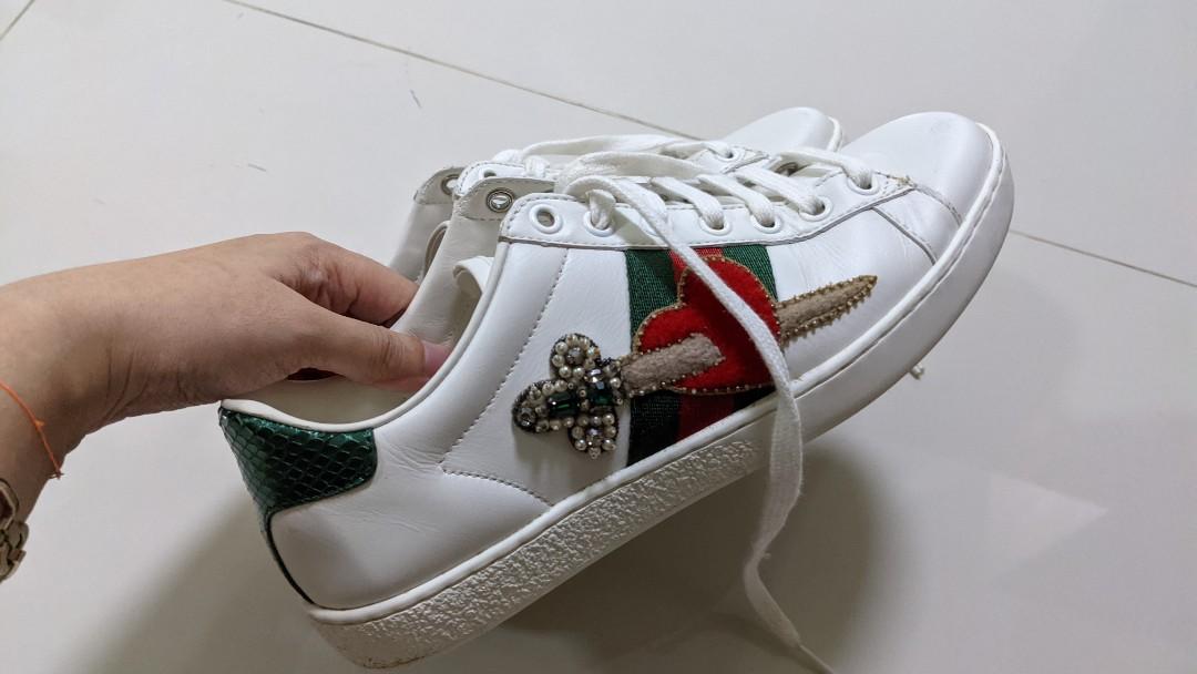 Authentic Gucci Heart Dagger Ace Sneakers size 36 Luxury