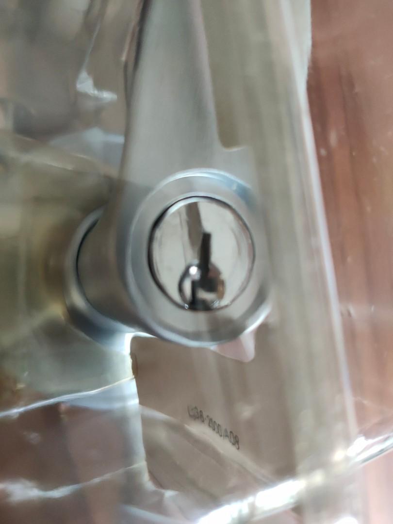 Brand New Faultless Door Lock Set, Furniture & Home Living, Security