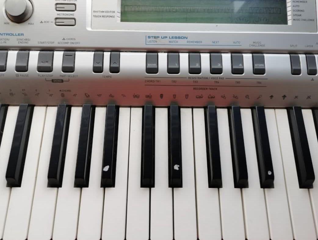 Casio wk210 keyboard, 72 keys , Hobbies & Toys, Music & Media, Musical