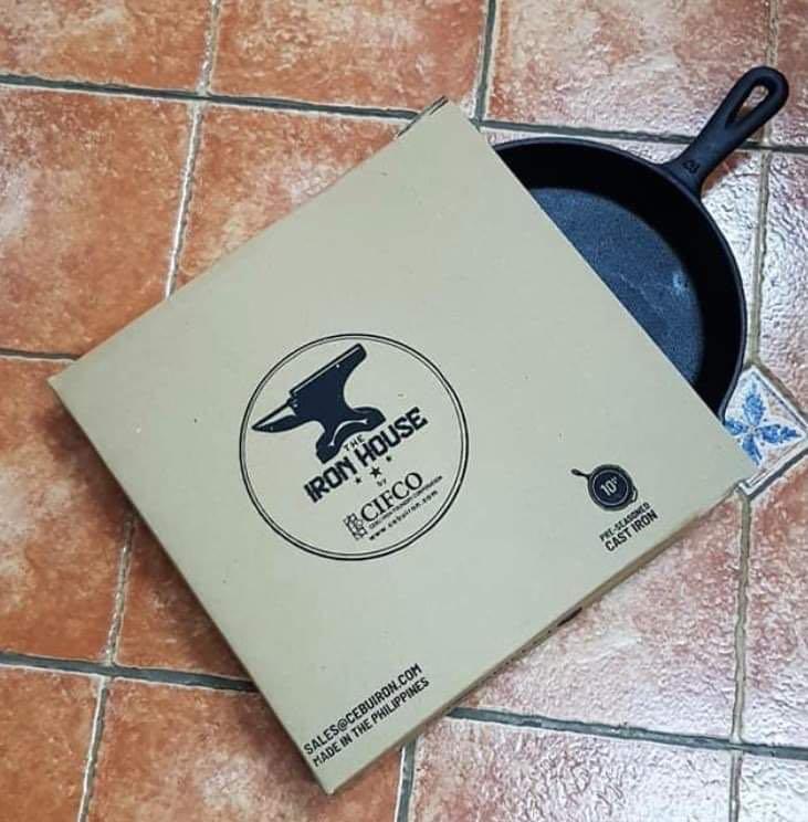 ON-HAND CAST IRON SKILLETS (Category: Cookware & Accessories) located in Quezon City. Submitted by decluttering.doc (Listing ID 1121178891, Image 3). Description: starts at 500 pesos good quality cast iron skillets from cebu inquire for details :).