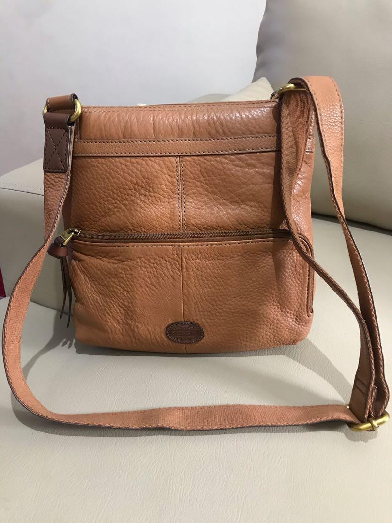 Fossil morgan top hotsell zip crossbody bag