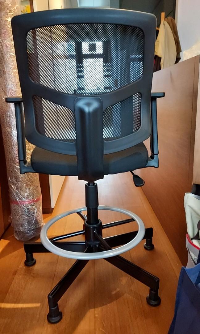 Garka swivel 2025 chair