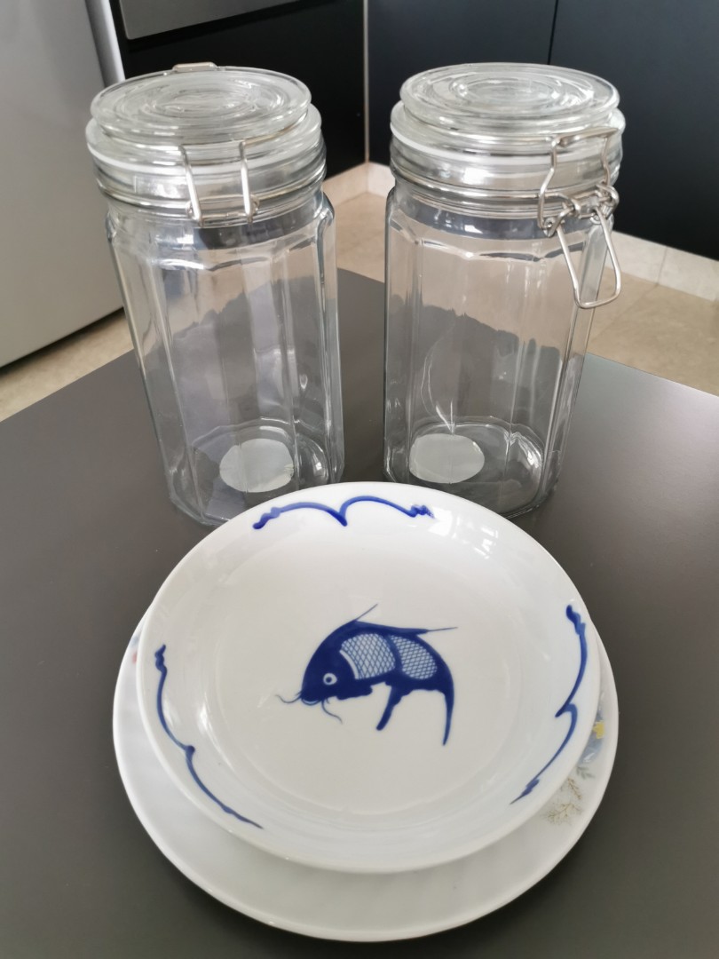 Jars and plates, Furniture & Home Living, Kitchenware & Tableware, Food