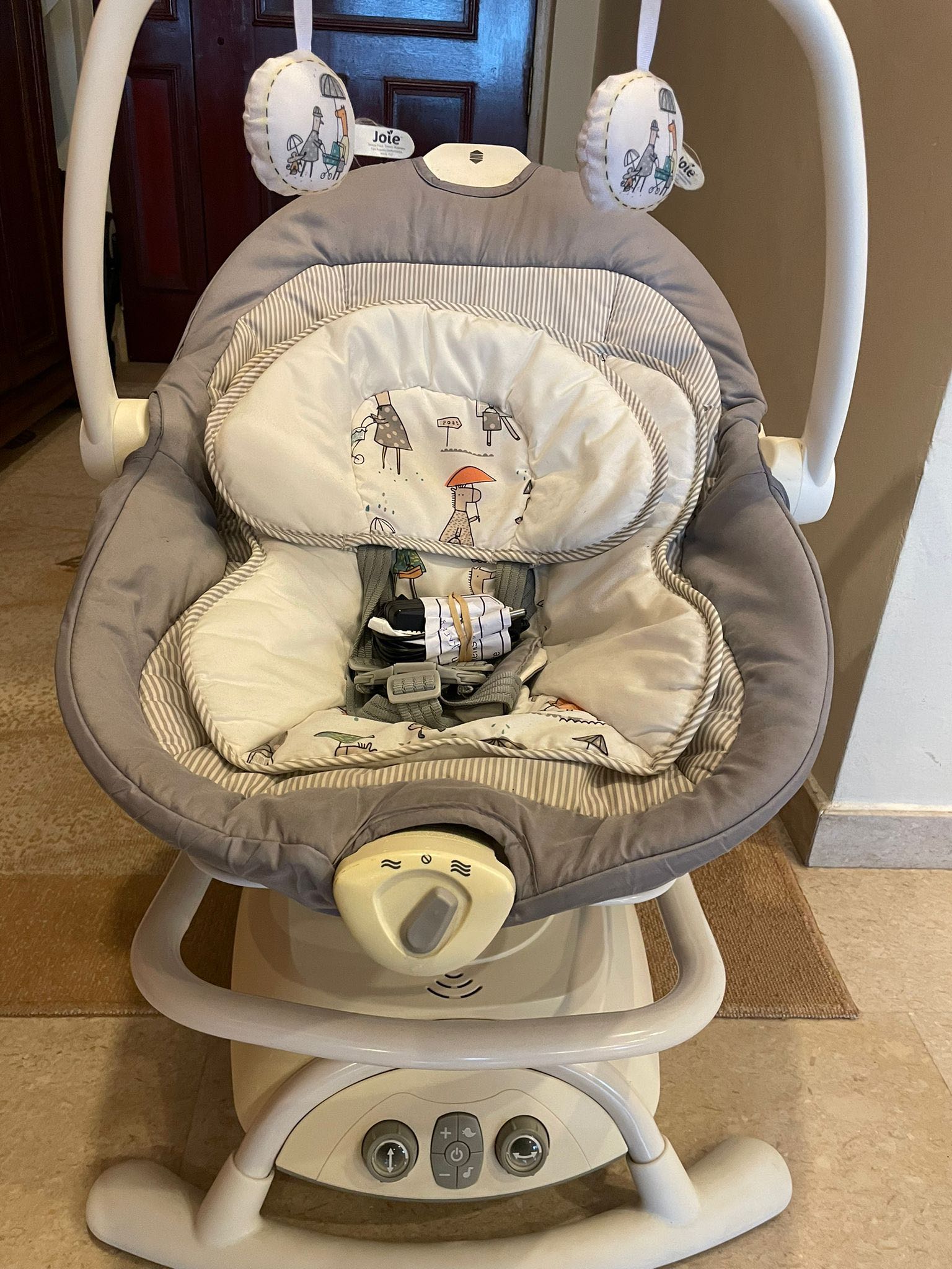 Joie Sansa 2 in 1 swing and rocker (automatic), Babies & Kids, Infant