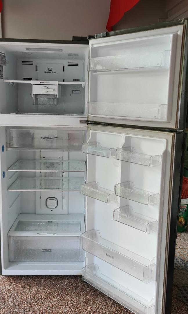beko fridge icing up