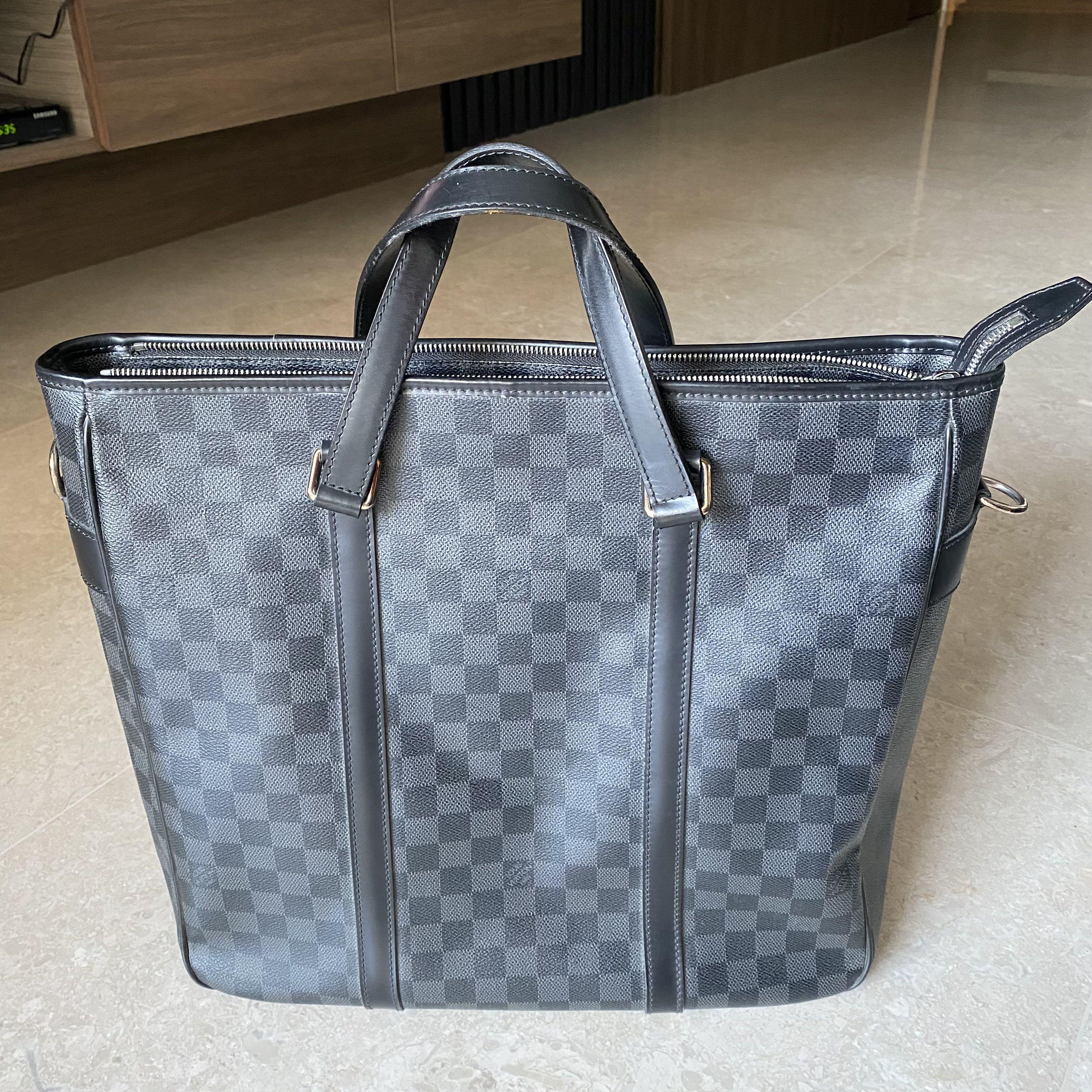 Louis Vuitton Tote Tadao Damier Graphite MM Black in Canvas with  Silver-tone - US