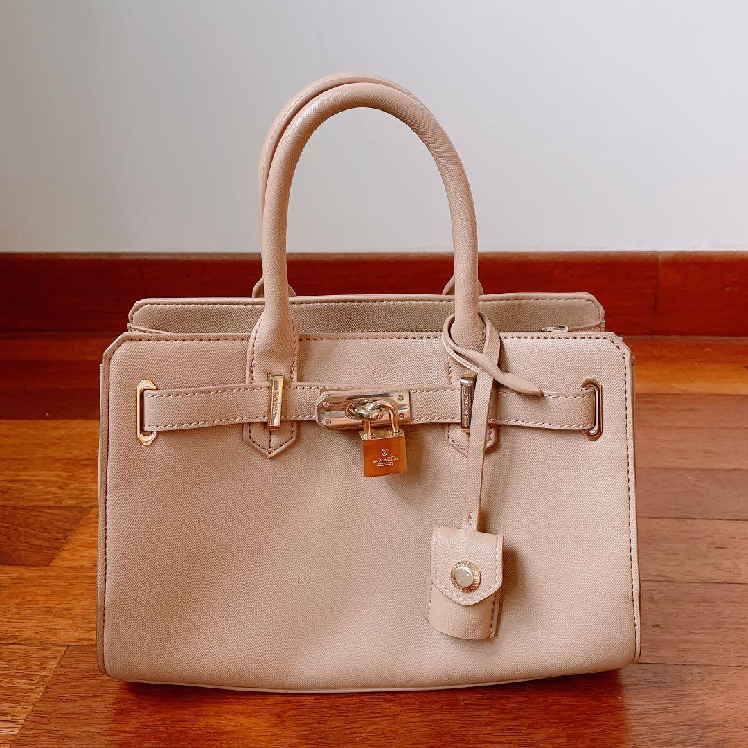 Hermes Birkin - White (Small), Women's Fashion, Bags & Wallets, Purses &  Pouches on Carousell