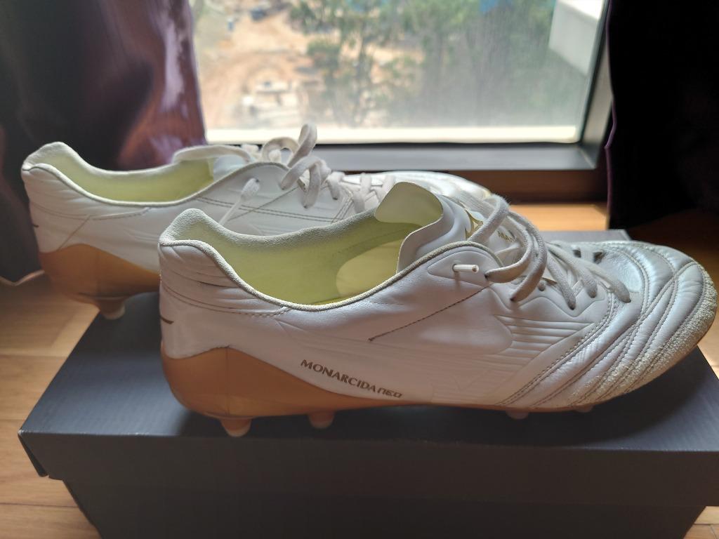 NEW Mizuno Soccer Spike Shoes Monarcida 2 Neo Japan P1GA1820 White With Tracking 